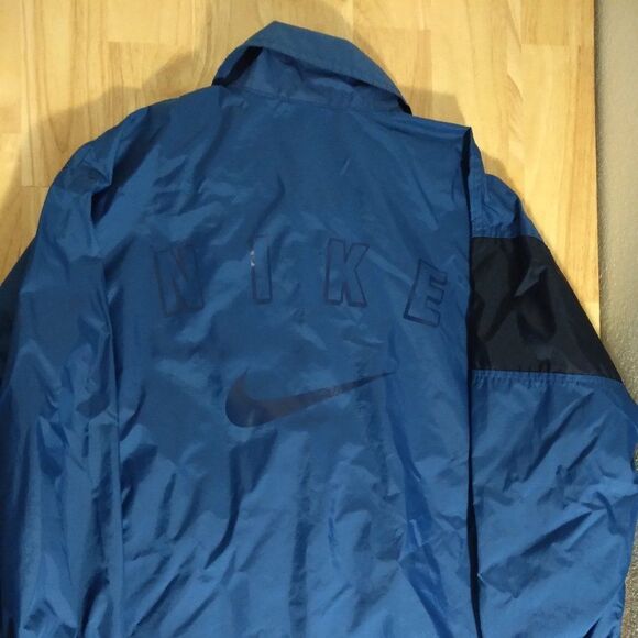 Vintage Nike Logo Spell Out Windbreaker Jacket - Picture 8 of 9